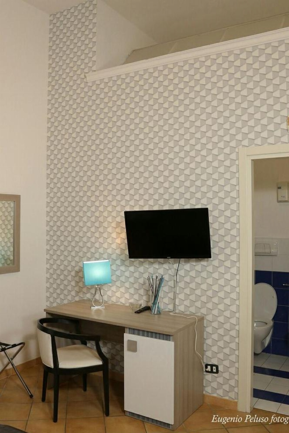 Room image 3