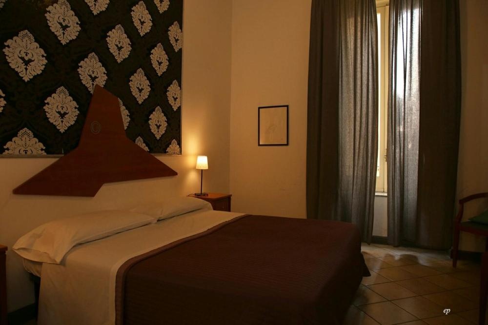 Room image 5